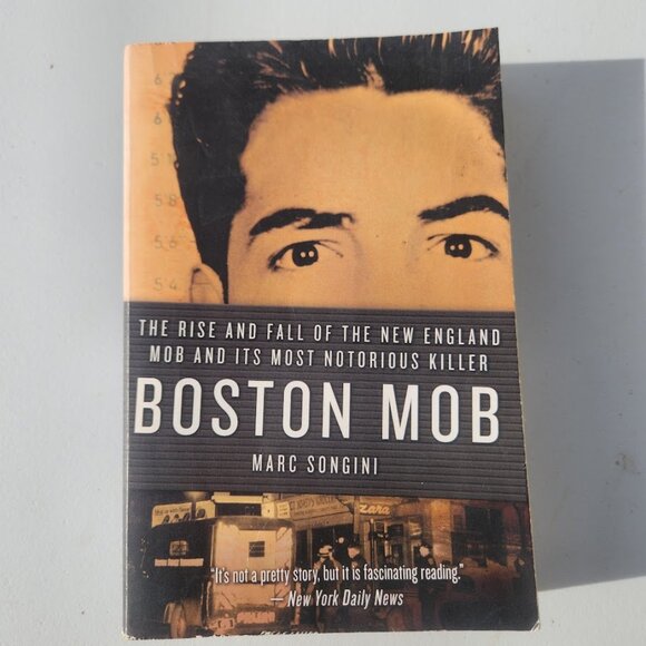 Boston Mob Paperback Book By Marc Songini American History Mob Joseph Barboza St - Picture 1 of 13